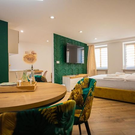 Apartament Ksiazecy Gold Klimatyzacja Boleslawiec  Exteriör bild