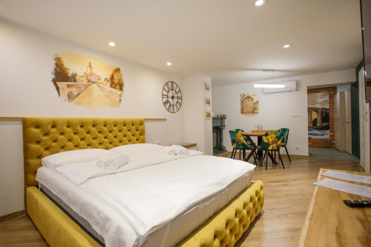 Apartament Ksiazecy Gold Klimatyzacja Boleslawiec  Exteriör bild